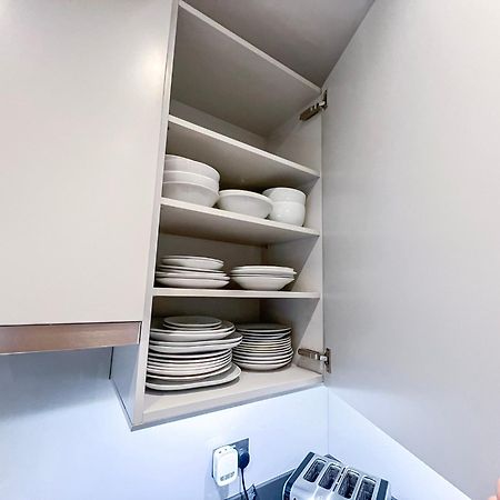 Posh 3 Bedroom Flat With Terrace And Indoor Fireplace In Mayfair, Near Hyde Park Londen Buitenkant foto