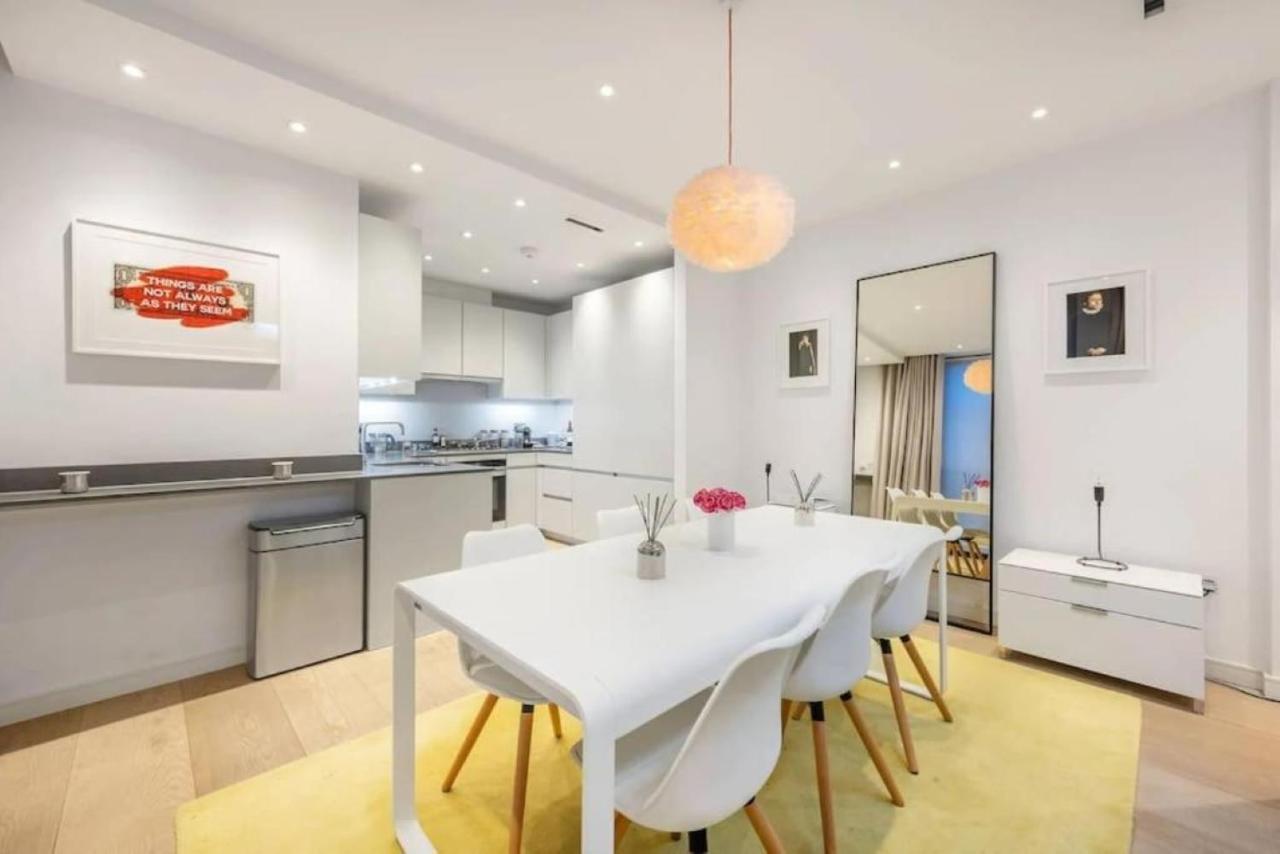 Posh 3 Bedroom Flat With Terrace And Indoor Fireplace In Mayfair, Near Hyde Park Londen Buitenkant foto