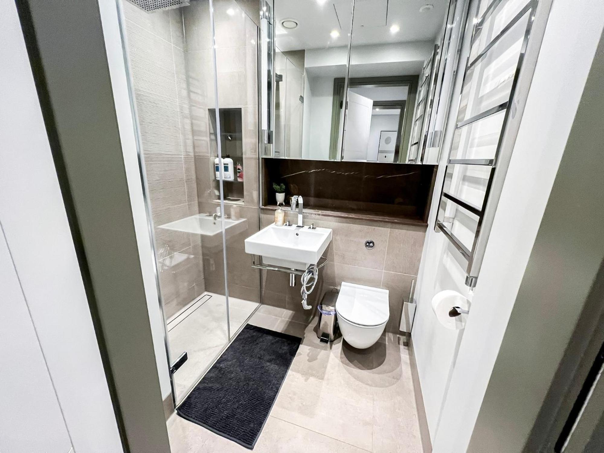 Posh 3 Bedroom Flat With Terrace And Indoor Fireplace In Mayfair, Near Hyde Park Londen Buitenkant foto