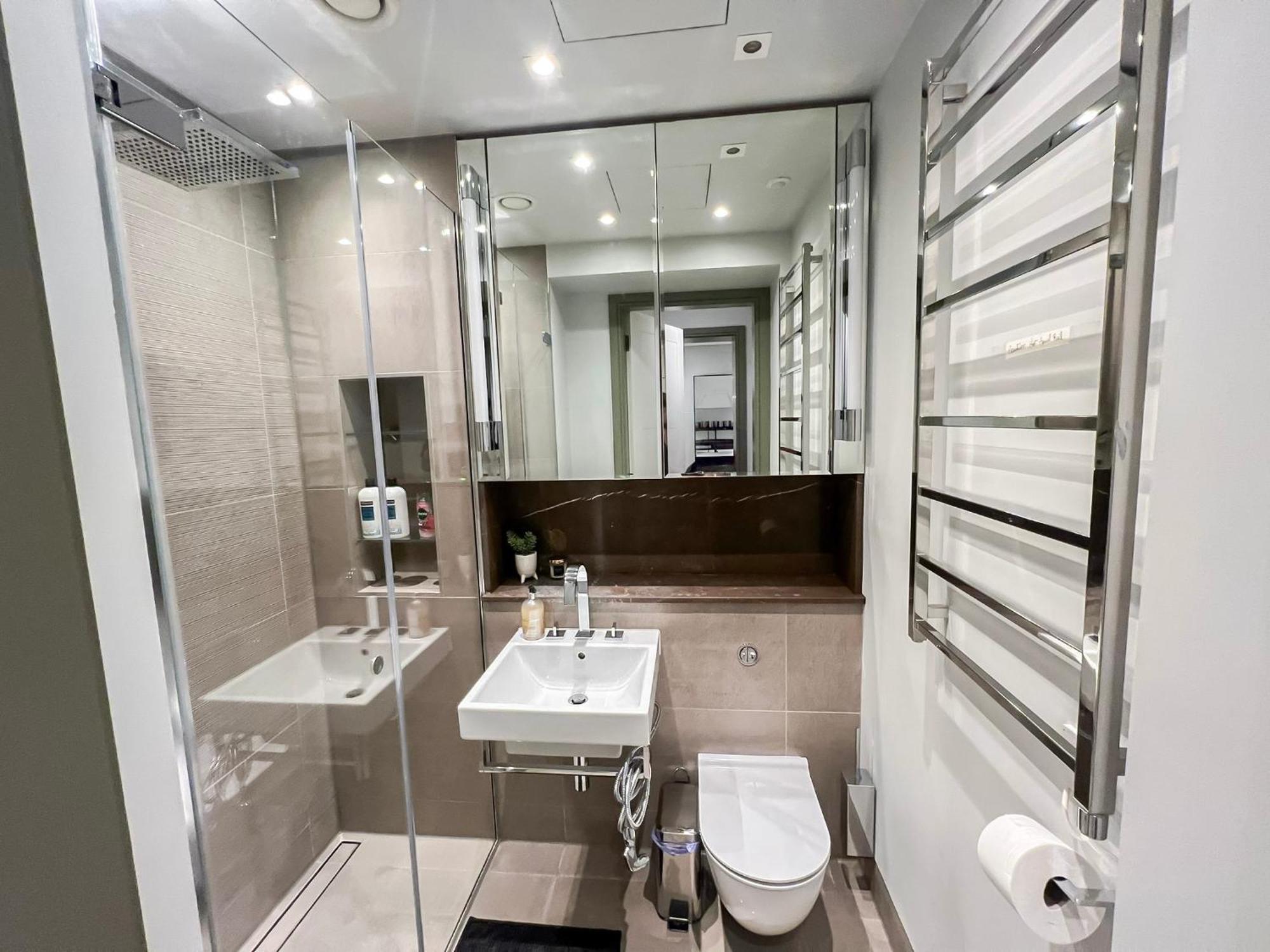 Posh 3 Bedroom Flat With Terrace And Indoor Fireplace In Mayfair, Near Hyde Park Londen Buitenkant foto