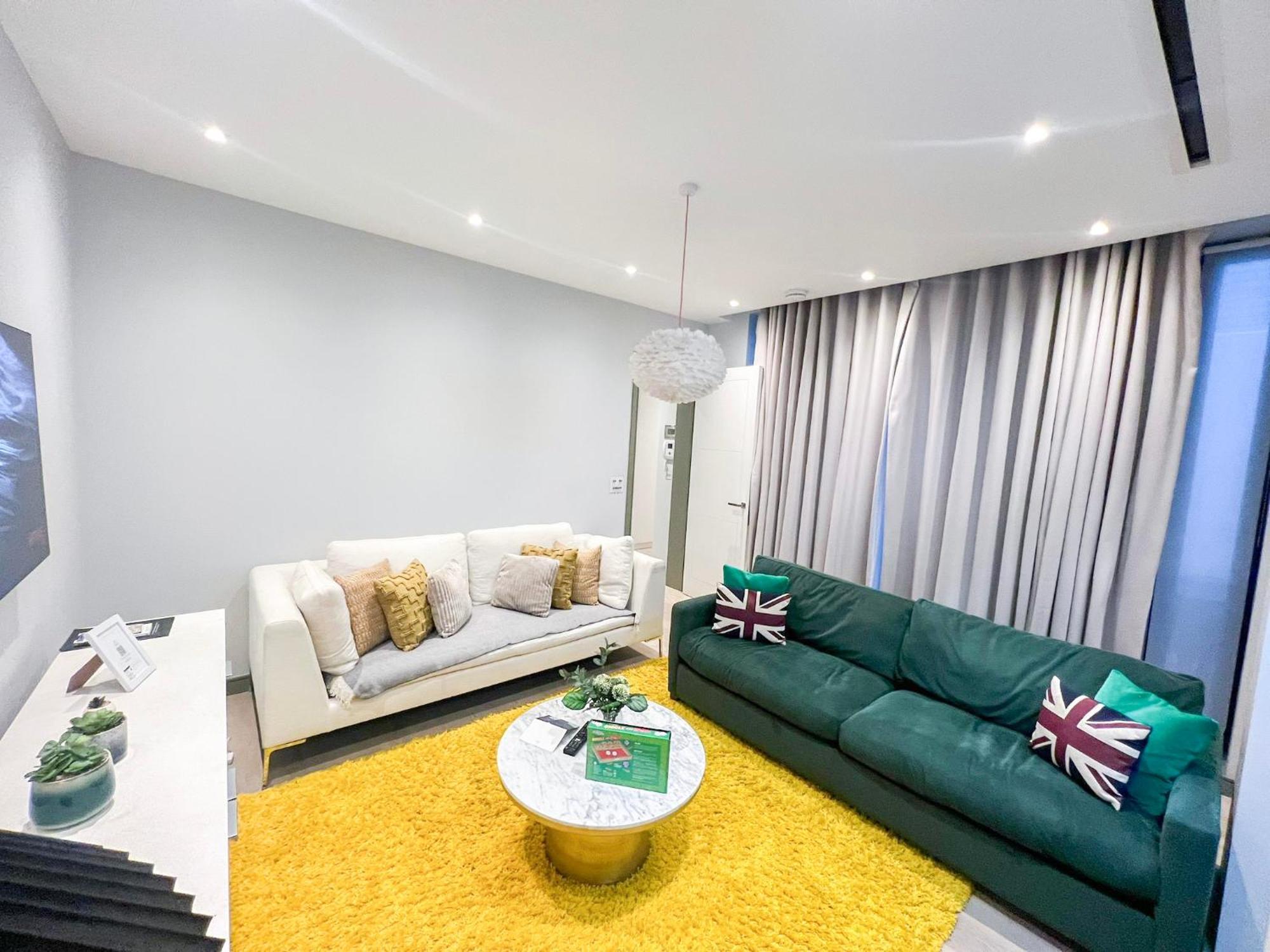 Posh 3 Bedroom Flat With Terrace And Indoor Fireplace In Mayfair, Near Hyde Park Londen Buitenkant foto